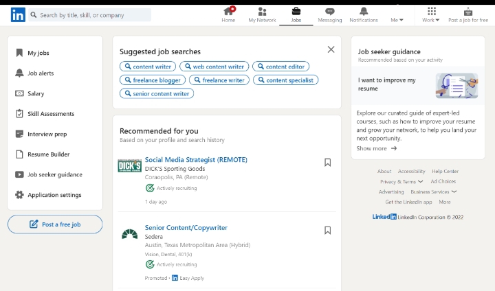 Homepage of the LinkedIn job search engine 